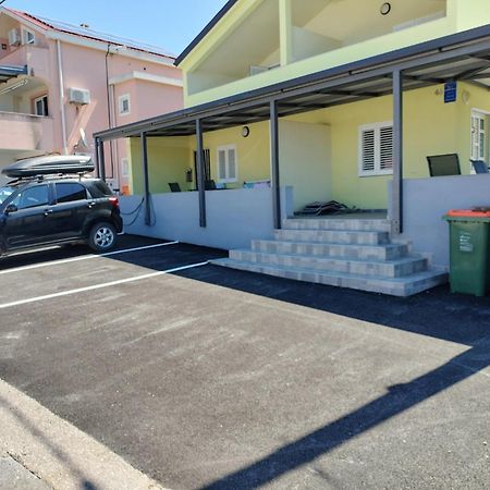 Apartmani Verica Karlobag Extérieur photo