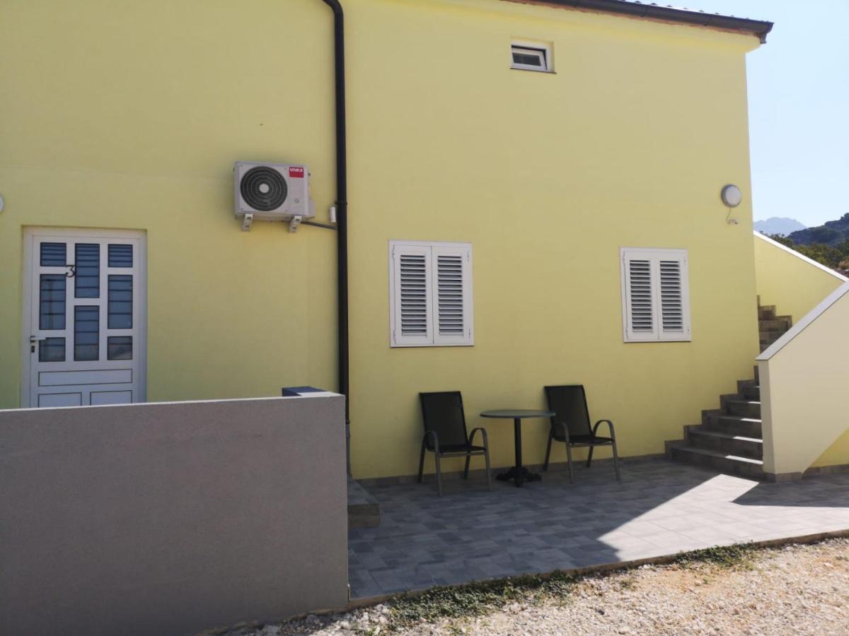 Apartmani Verica Karlobag Extérieur photo