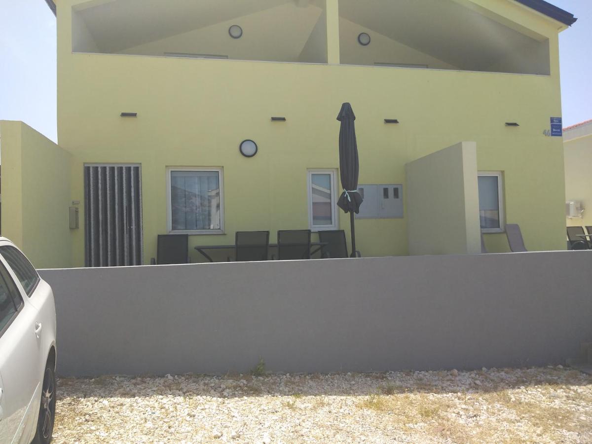 Apartmani Verica Karlobag Extérieur photo