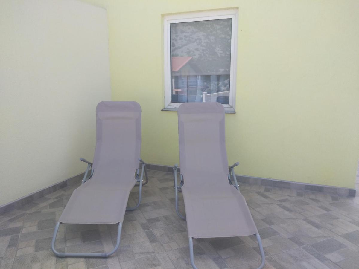 Apartmani Verica Karlobag Extérieur photo
