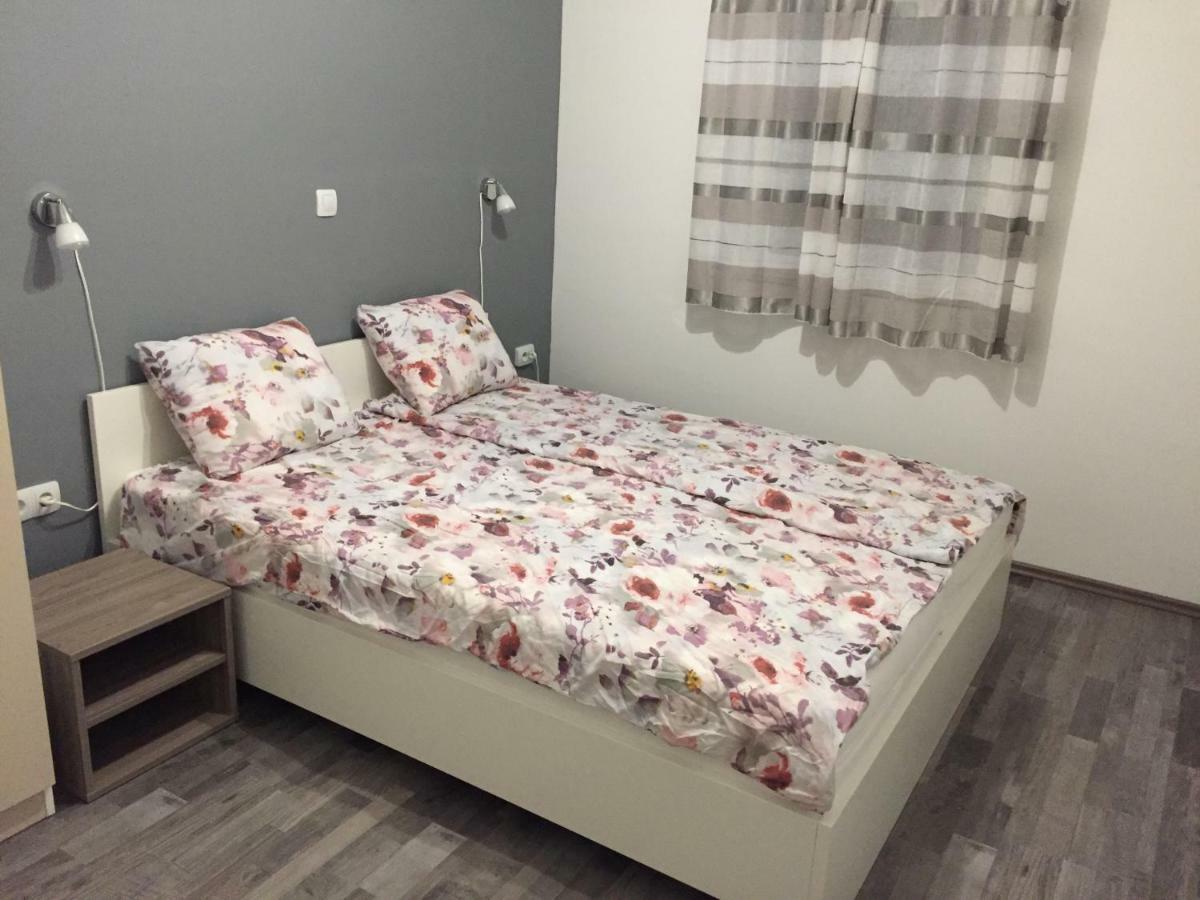Apartmani Verica Karlobag Extérieur photo